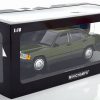 Mercedes-Benz 190E ( W201 ) 1982 Groen Metallic 1-18 Minichamps Limited 504 Pieces