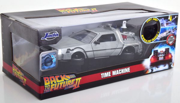 De Lorean Time Machine "Back to The Future 2" Met Led Verlichting Matzilver 1-24 Jada Toys