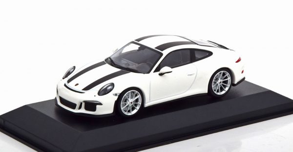 Porsche 911 (991) R Coupe 2016 Wit / Zwart 1-43 Maxichamps