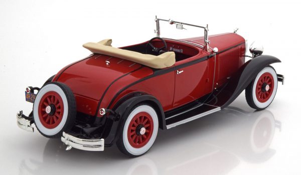 Dodge Eight DG Convertible 1931 Rood / Zwart 1-18 BOS Models Limited 504 Pieces ( Resin )