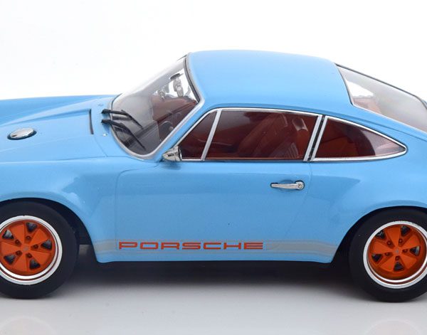 Porsche 911 Coupe "Singer" Lichtblauw / Oranje 1-18 KK Scale Limited 1000 Pieces