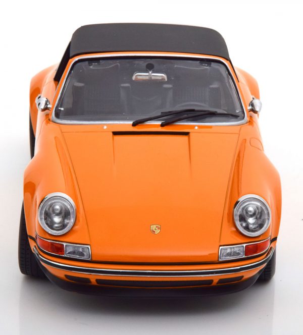 Porsche 911 Targa Oranje 1-18 KK Scale Limited 750 Pieces