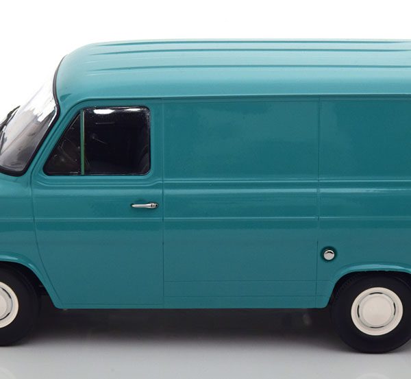 Ford Transit MK1 Bus 1965 Turquoise 1-18 KK Scale Limited 750 Pieces