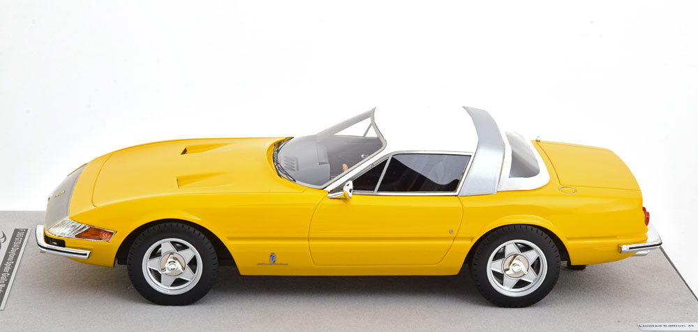 Ferrari 365 GTB/4 Daytona Coupe Speciale 1969 Modena Yellow 1-18  Tecnomodels Limited 70 Pieces