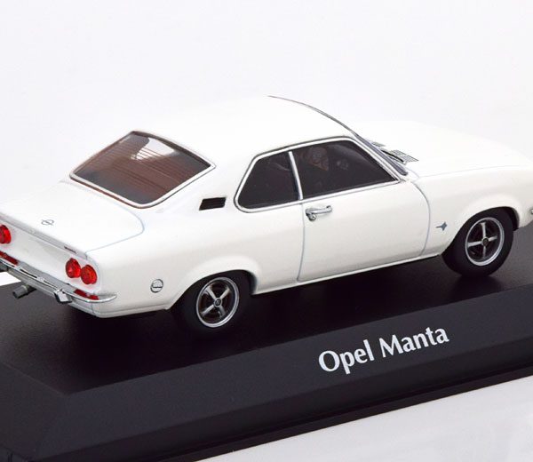 Opel Manta A 1970 Wit 1-43 Maxichamps