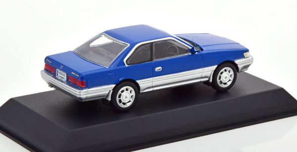 Nissan Leopard F31 1986 Blauw 1-43 Norev