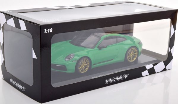 Porsche 911 (992) Carrera 4S 2019 Groen 1-18 Minichamps Limited 304 Pieces