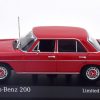 Mercedes-Benz 200 ( W115 ) Limousine 1968 Rood 1-43 Minichamps Limited 500 Pieces