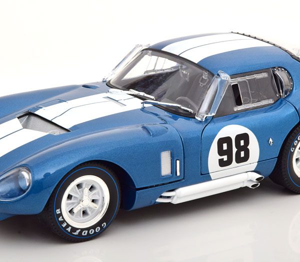Shelby Cobra Daytona Coupe No.98 1965 Blauw / Wit 1-18 Shelby Collectibles