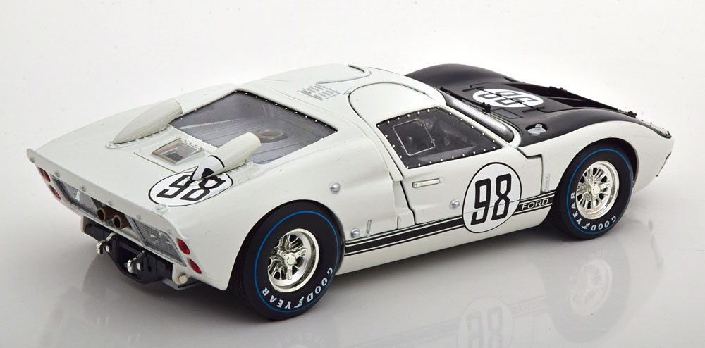 Shelby Collectibles 1/18 フォード GT40 MK 2 1番 優勝 ル・マン24