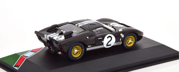 Ford GT40 MK II Winner 24Hrs Le Mans 1966 McLaren/Amon Zwart 1-43 CMR Models