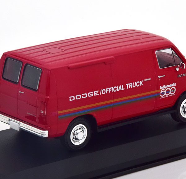 Dodge Ram B150 "Official Truck Indy 500" 1987 Rood 1-43 Greenlight Collectibles