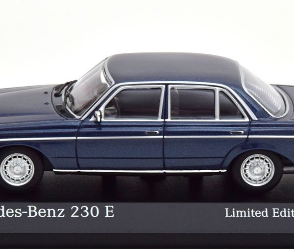 Mercedes-Benz 230E ( W123 ) 1982 Limousine Blauw Metallic 1-43 Minichamps Limited 500 Pieces