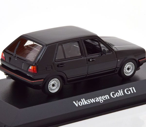 Volkswagen Golf II GTI 5-Deurs 1985 Zwart 1-43 Maxichamps