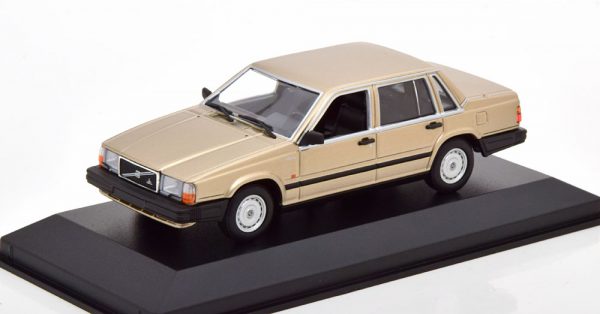 Volvo 740GL 1986 Gold Metallic 1-43 Maxichamps