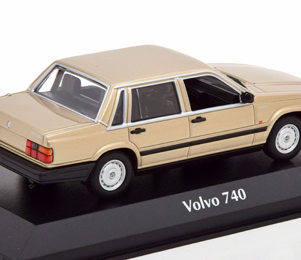 Volvo 740GL 1986 Gold Metallic 1-43 Maxichamps