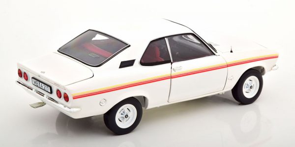 Opel Manta A Swinger 1975 Wit 1-18 Norev