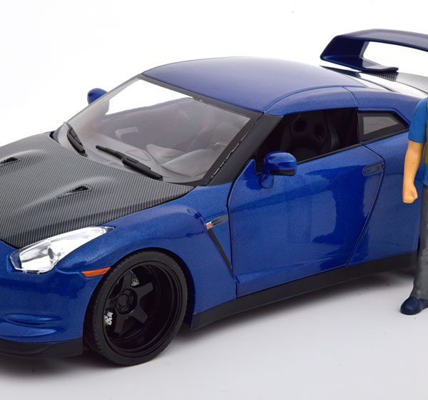 Nissan GT-R (R35) "Fast & Furious" Brian ( Inkl. Figuur ) met Led Verlichting Blauw Metallic 1-18 Jada Toys