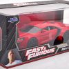 Lykan Hypersport "Fast & Furious" Dom ( Inkl. Figuur ) met Led Verlichting Rood 1-18 Jada Toys