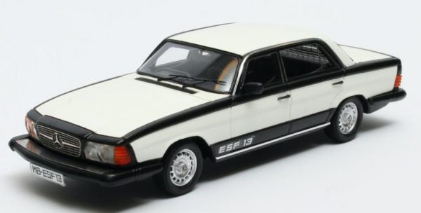 Mercedes-Benz ESF 13 1972 Wit 1-43 Matrix Scale Models Limited 408 pcs.