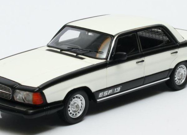 Mercedes-Benz ESF 13 1972 Wit 1-43 Matrix Scale Models Limited 408 pcs.