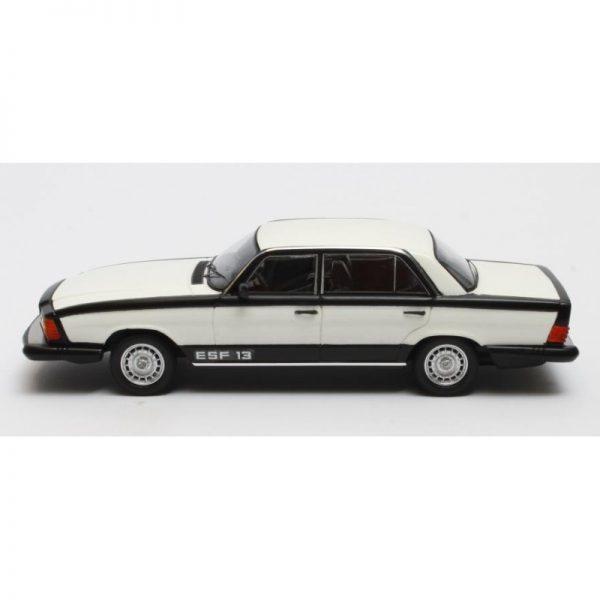 Mercedes-Benz ESF 13 1972 Wit 1-43 Matrix Scale Models Limited 408 pcs.