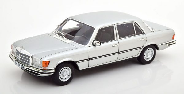 Mercedes-Benz 450 SEL 6.9 ( W116 ) 1976 Zilver 1-18 Norev ( Metaal )