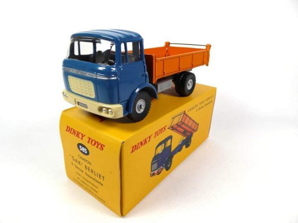 Berliet Camion "Gak" Benne Basculante 1-43 Dinky Toys ( Atlas )