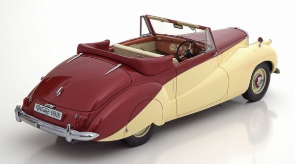 Daimler DB 18 Special Sports By Baker 1952 Rood Metallic / Beige 1-18 CMF Limited 300 Pieces ( Resin )