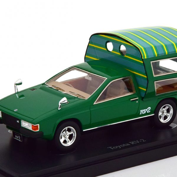 Toyota RV-2 1972 Groen 1-43 Autocult Limited 333 Pieces