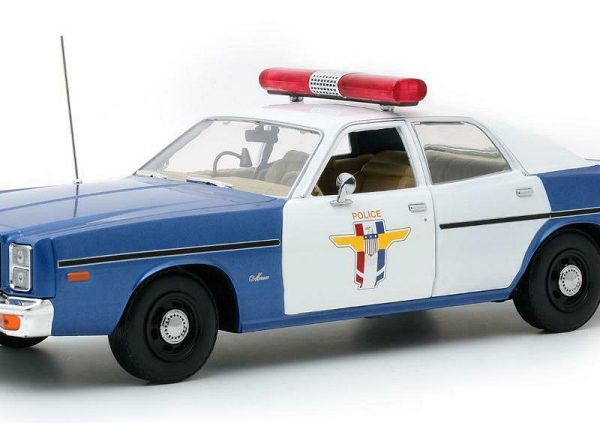 Dodge Monaco 1978 "Camp Crystal Lake Police" Wit / Blauw 1-18 Greenlight Collectibles