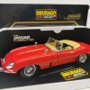 Jaguar E-Type Cabriolet 1961 Rood 1-18 Burago