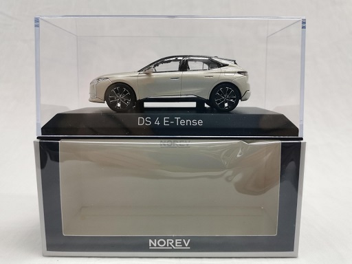 Citroen DS 4 E-Tense 2021 Cristal Pearl 1-43 Norev - Schuiten