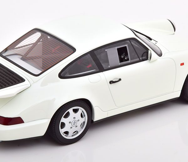 Porsche 911 (964) Carrera 4 Lightweight Wit 1-18 GT Spirit Limited 999 Pieces