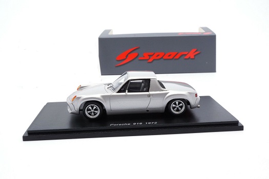 Porsche 916 1972 Zilver 1-43 Spark