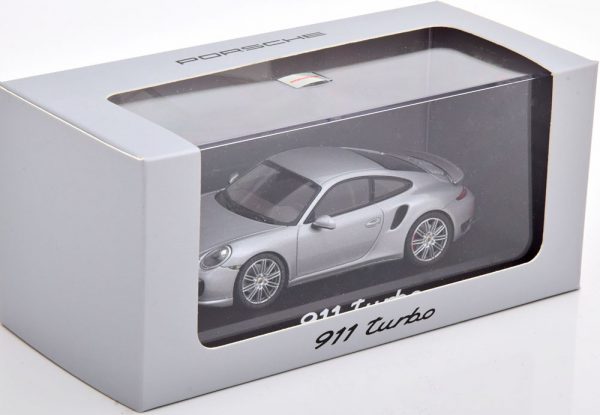 Porsche 911 (991) Turbo 2013 Zilver 1-43 Minichamps ( Dealer )