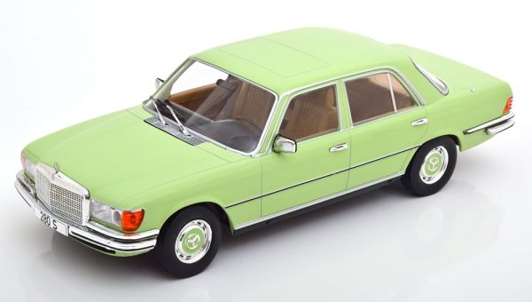 Mercedes-Benz 280 S ( W116 ) 1972 Lichtgroen 1-18 MCG Models