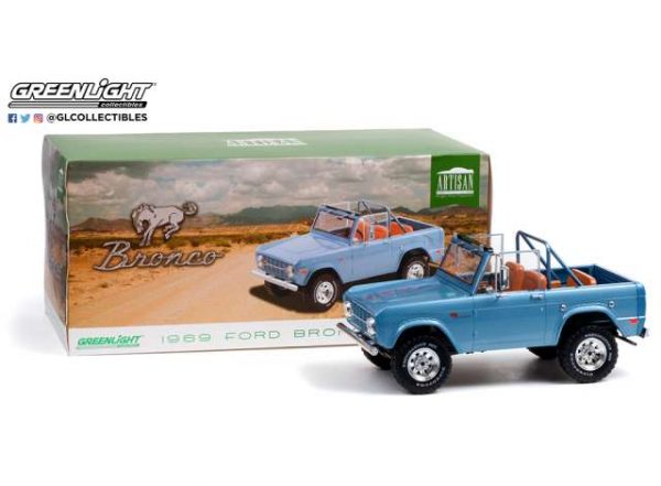 Ford Bronco Sport 1969 Brittany Blue with Sunraysia Wheels, Tow Mirrors, Custom Roll Bar and Tube Front Bumper 1-18 Greenlight Collection