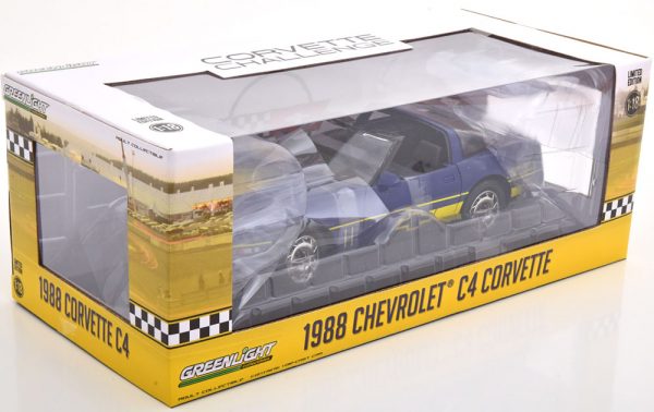 Chevrolet Corvette C4 1988 Donkerblauw / Geel 1-18 Greenlight Collectibles