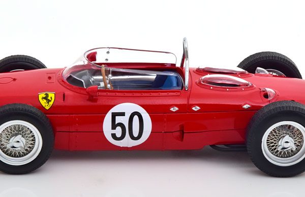 Ferrari 156 Sharknose #50 Winner GP Frankrijk 1961 G.Baghetti Rood 1-18 CMR Models