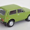 Lada Niva 1977 Groen 1-18 MCG Models