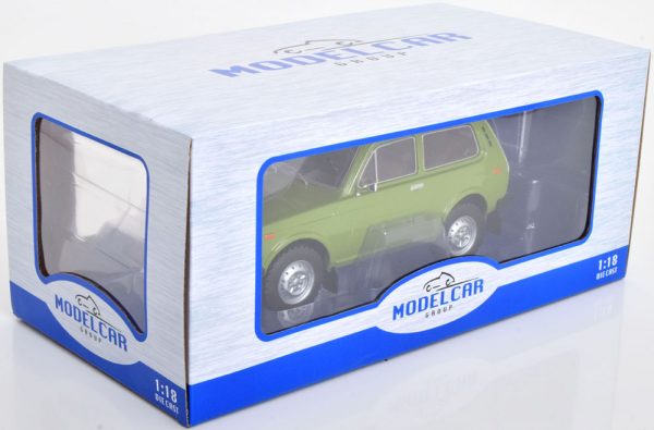 Lada Niva 1977 Groen 1-18 MCG Models