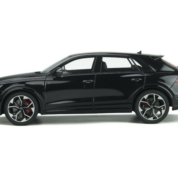 Audi RS Q8 2020 Zwart 1-18 GT Spirit Limited 1200 Pieces