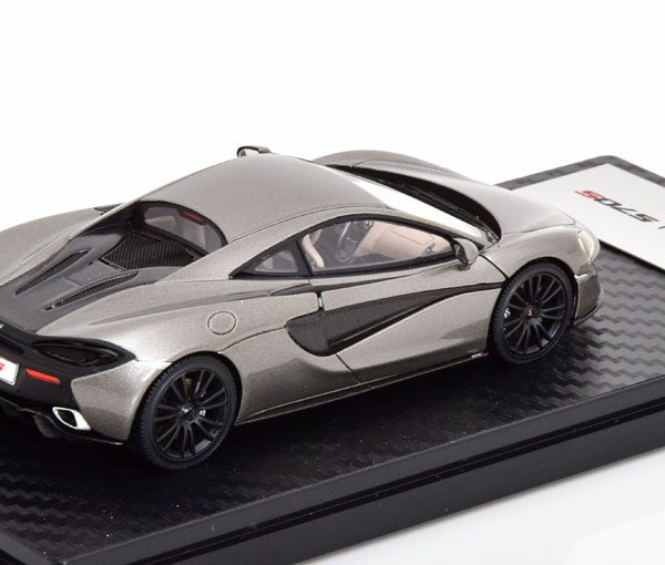 McLaren 570S Coupe 2015 Zilver Metallic 1:43 TrueScale Miniatures
