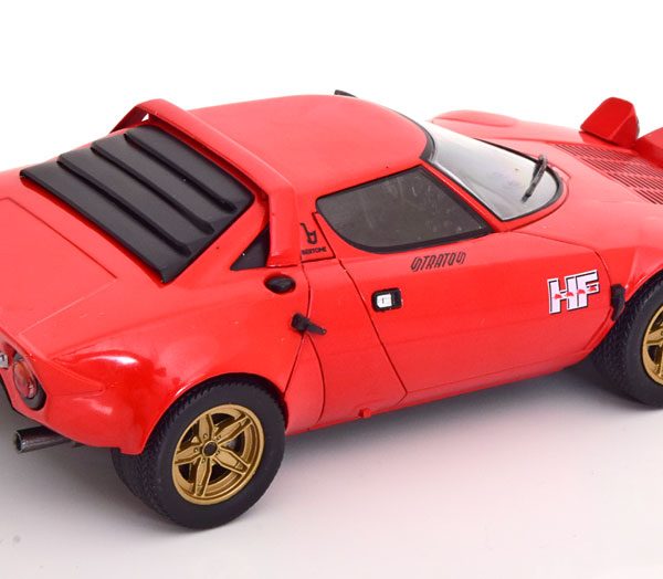 Lancia Stratos HF 1975 Rood 1-24 Whitebox ( Metaal )