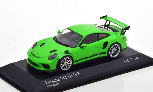 Porsche 911 (991 II) GT3 RS 2018 ( Velgen Zilver ) Groen 1-43 Minichamps Limited 333 Pieces