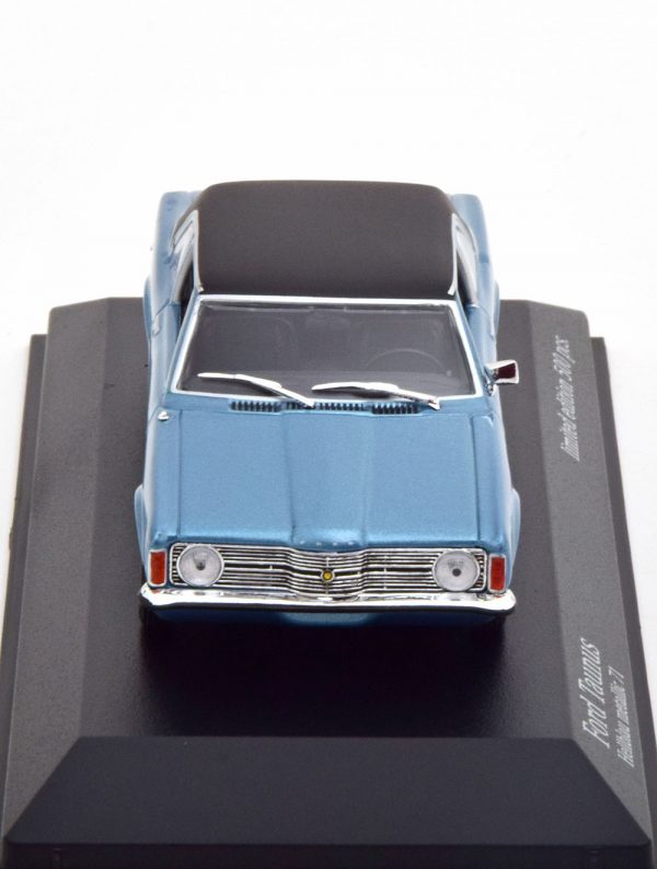 Ford Taunus 1970 Blauw Metallic / Matzwart 1-43 Minichamps Limited 500 Pieces