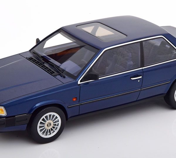 Volvo 780 Bertone 1985-1990 Blauw Metallic 1-18 DNA Collectibles ( Resin )