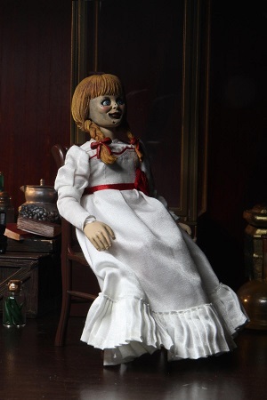 The Conjuring Universe: Annabelle 8 inch Clothed Neca