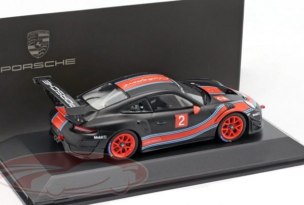 Porsche 911 (991 II) GT2 RS Clubsport #2 Zwart / Rood / Blauw 1:43 Spark ( Dealer )